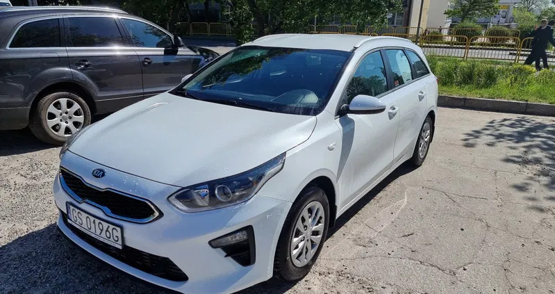 słupsk Kia Ceed cena 47970 przebieg: 177300, rok produkcji 2019 z Słupsk